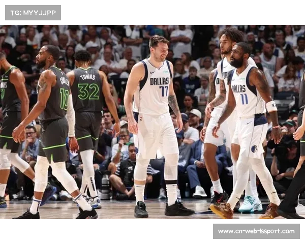 广东队第三节13-2攻击波追分，上海队洛夫顿稳定局面压制反扑