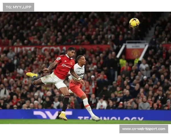 西汉姆联主场迎战曼联，保级动力与欧冠席位争夺正面碰撞